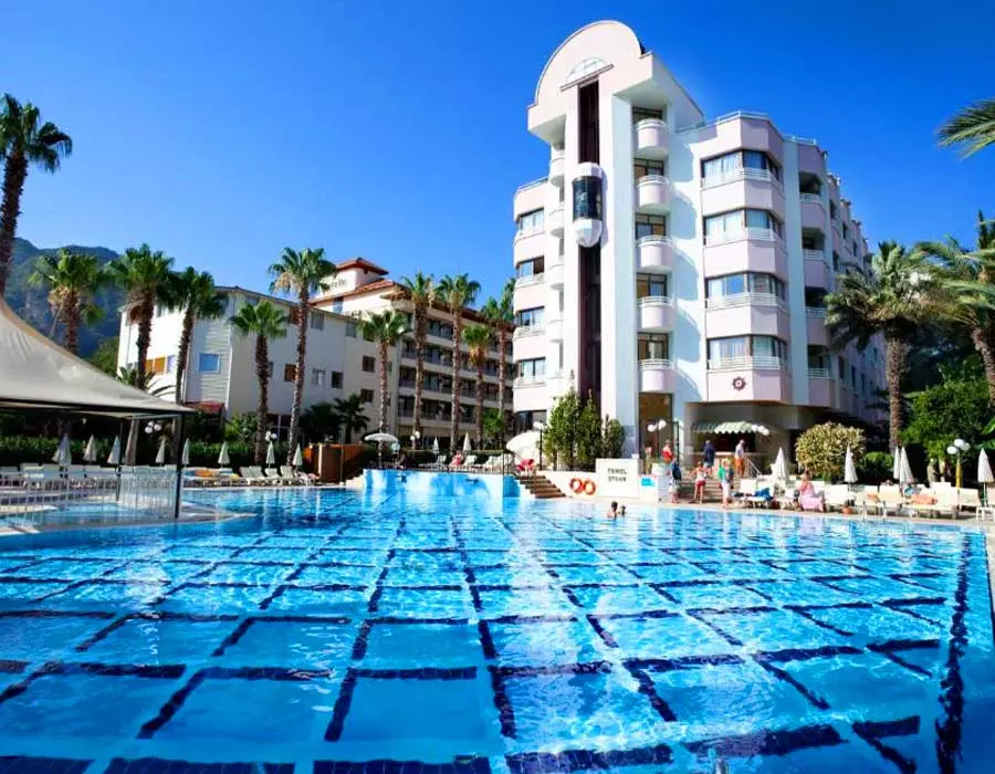 Hote Aqua