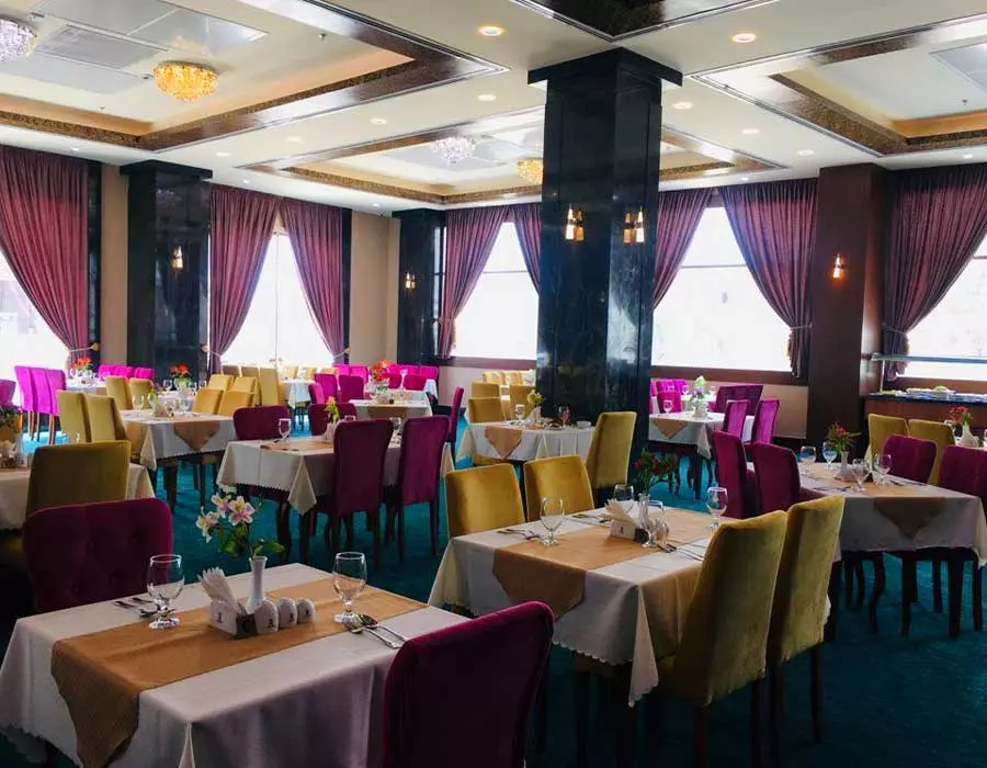 LiliyomHotelKish