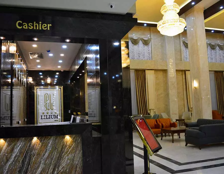 LiliyomHotelKish
