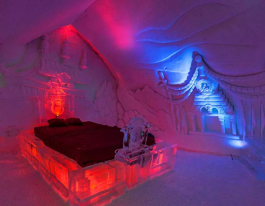dglacehotel