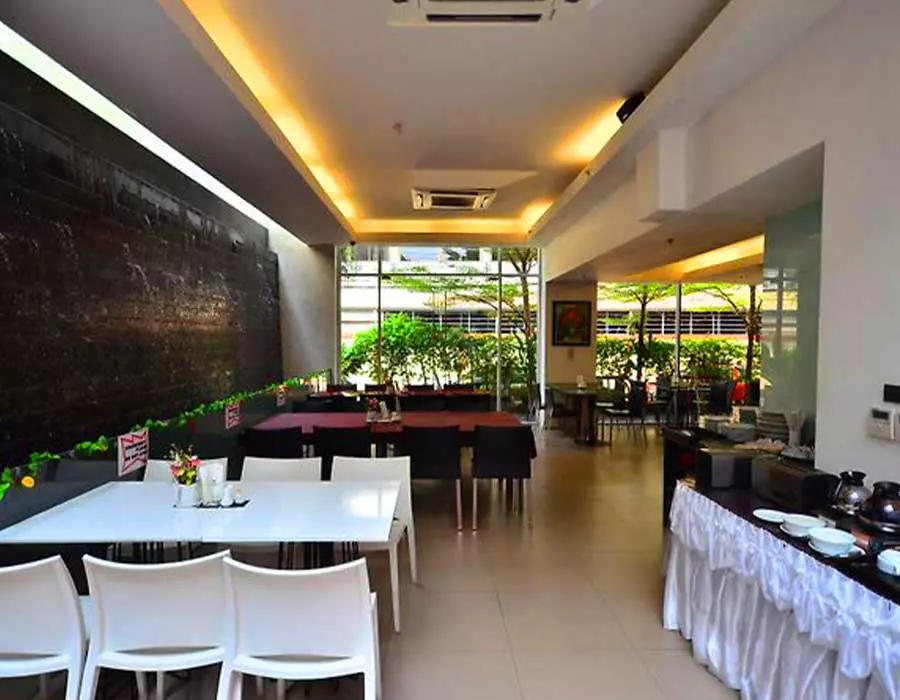 hresidencesathornhotel