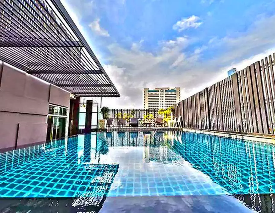hresidencesathornhotel