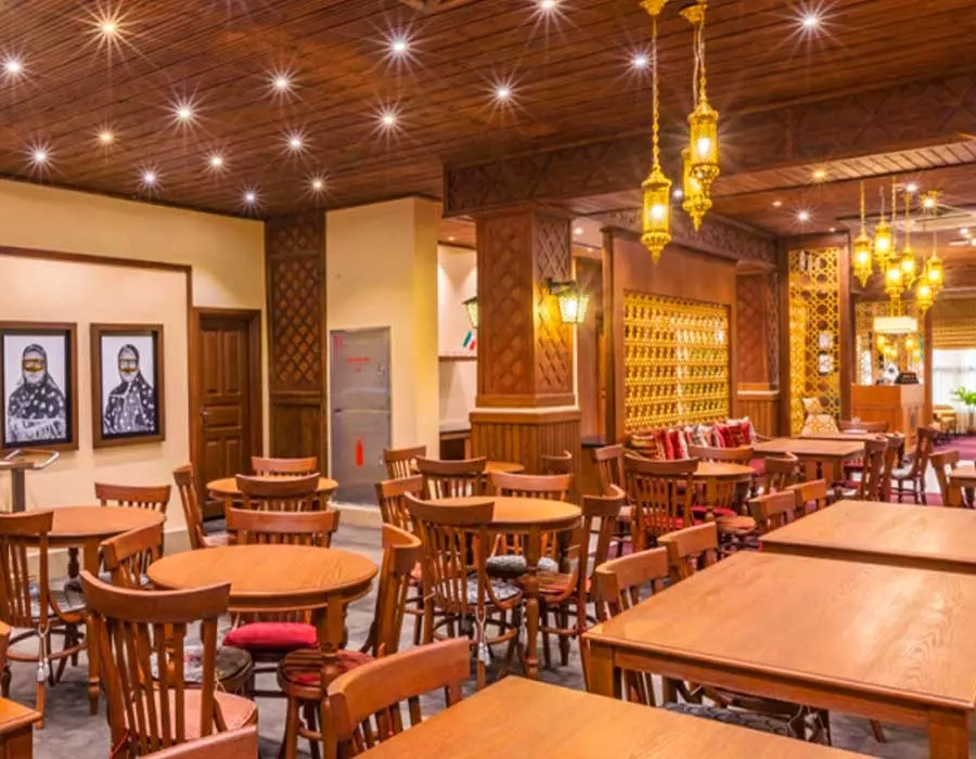 irmanqeshmhotel